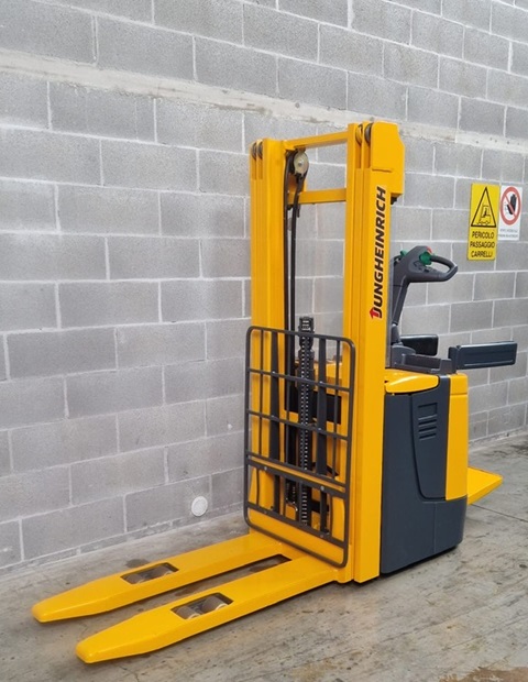 Jungheinrich ERC 214 