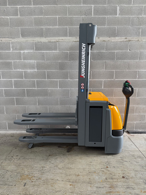 Jungheinrich EJC 214z