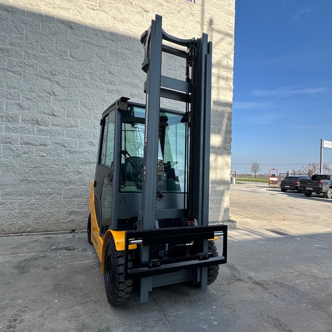 Jungheinrich DFG 425s