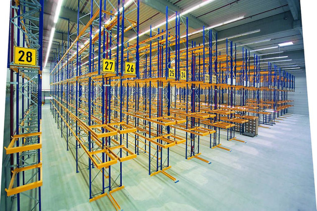 MULTIPOSTO CORSIA STRETTA